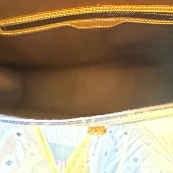 Louis Vuitton Beverly Vintage Bag with Shoulder Strap - Picture 12 of 14